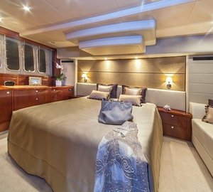 SASSY Yacht Charter Details, Princess 62 | CHARTERWORLD Luxury Superyachts